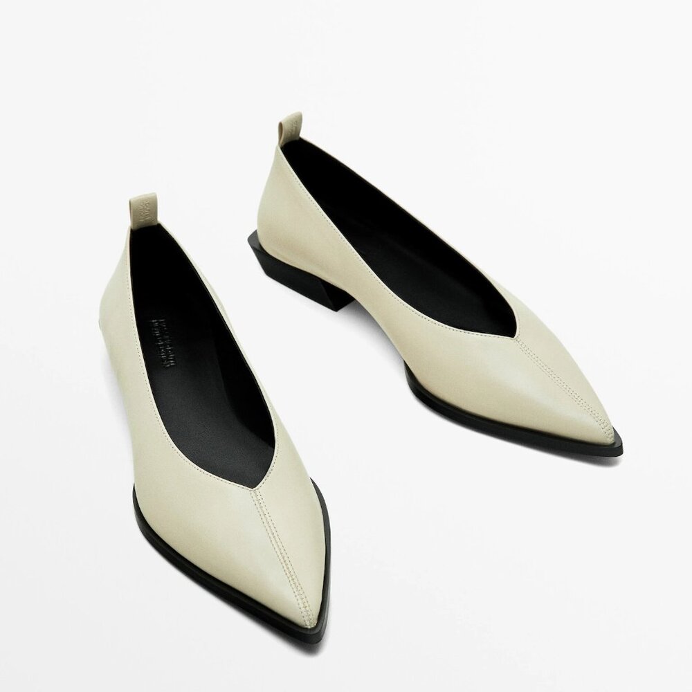Pointed Ballet Flat – Massimo Dutti – Cream Size 10